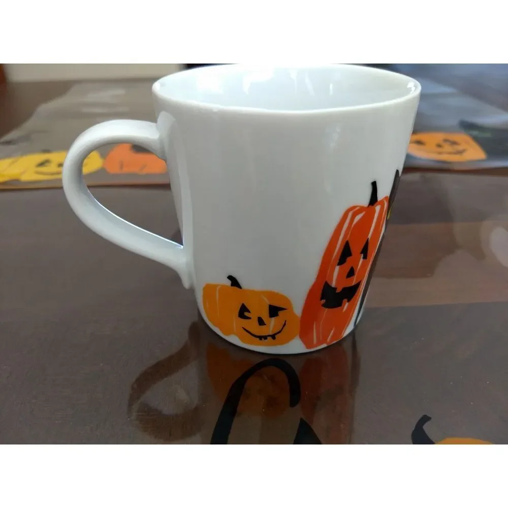 HALLOWEEN‎ Crate & Barrel Black Cat Jack-O-Lantern Coffee Mugs Matching Mats 4Pc